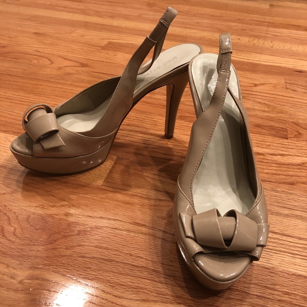 Women’s Nine West Platform Heels / Size: 9